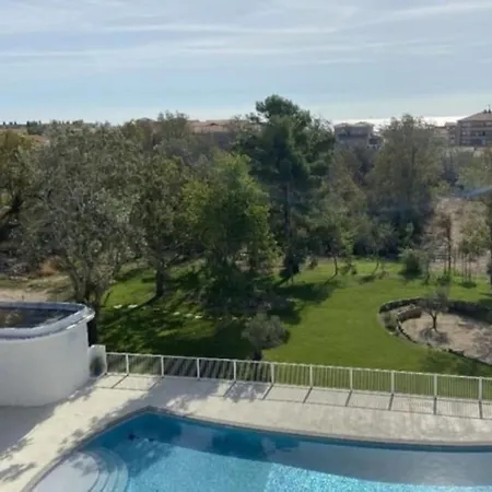 Apartment T2 Neuf + Piscine, 5 Mn A Pied Des Plages Serignan