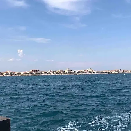 Apartment T2 Neuf + Piscine, 5 Mn A Pied Des Plages